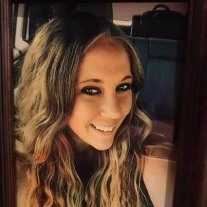 Meet your Posher, Katelyn